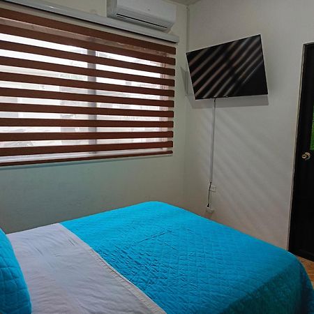 Teresita'S House Suites Con Cocina Privada بويرتو بكويريزو مورينو المظهر الخارجي الصورة