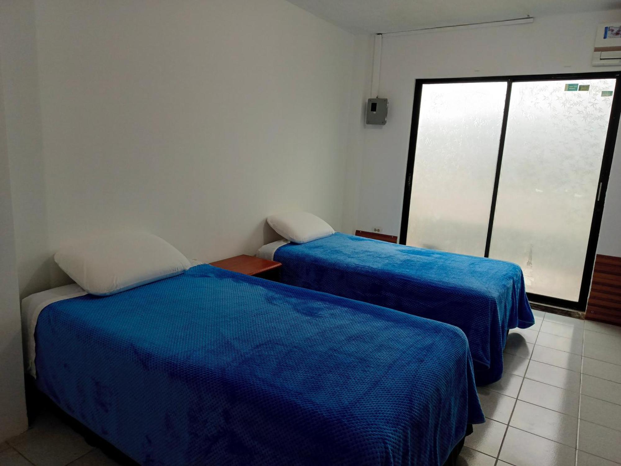 Teresita'S House Suites Con Cocina Privada بويرتو بكويريزو مورينو المظهر الخارجي الصورة