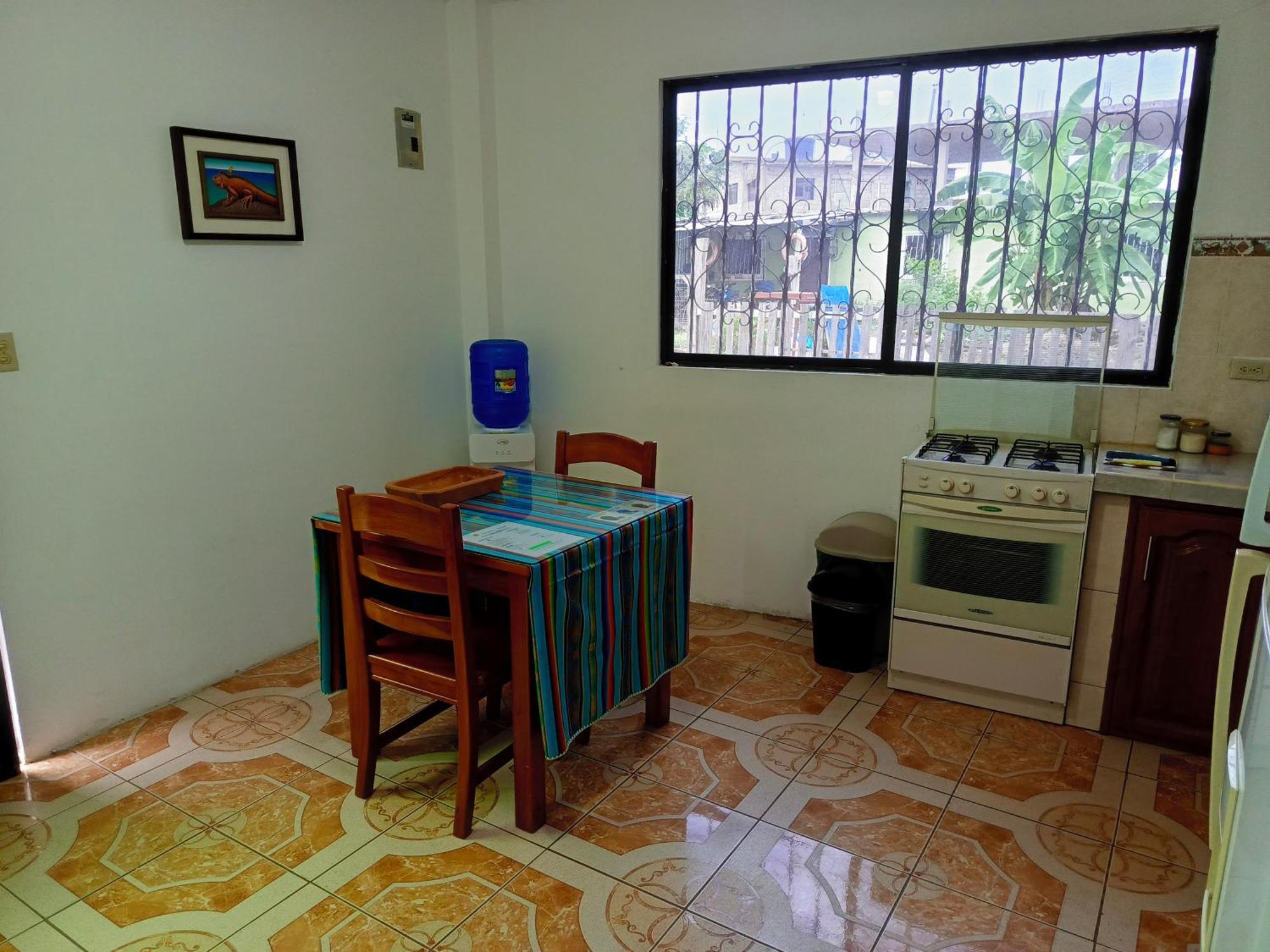 Teresita'S House Suites Con Cocina Privada بويرتو بكويريزو مورينو المظهر الخارجي الصورة